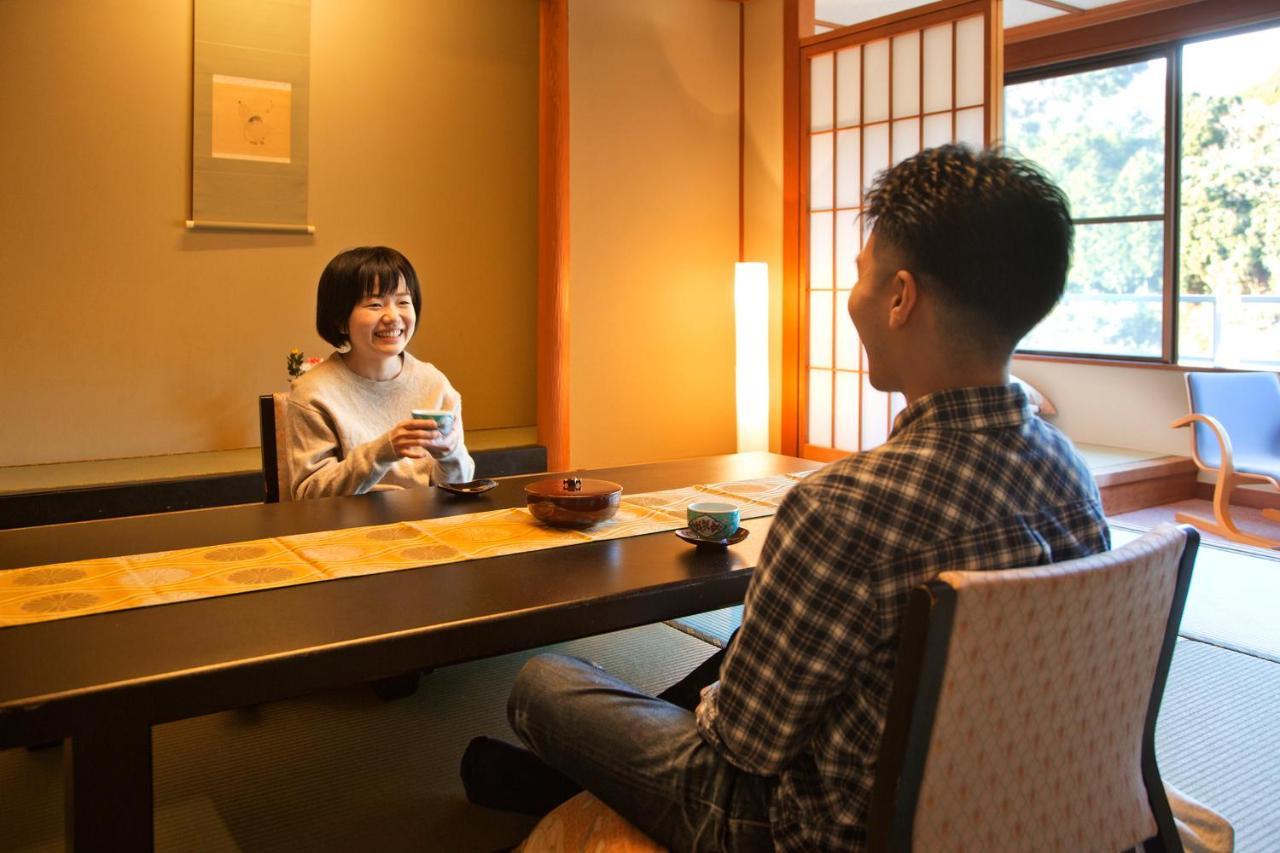 Yumoto Sakakibarakan Tsu Extérieur photo